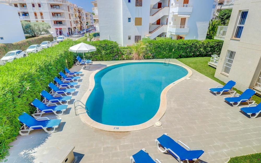 Llevant Apartments Puerto Pollensa Exterior foto